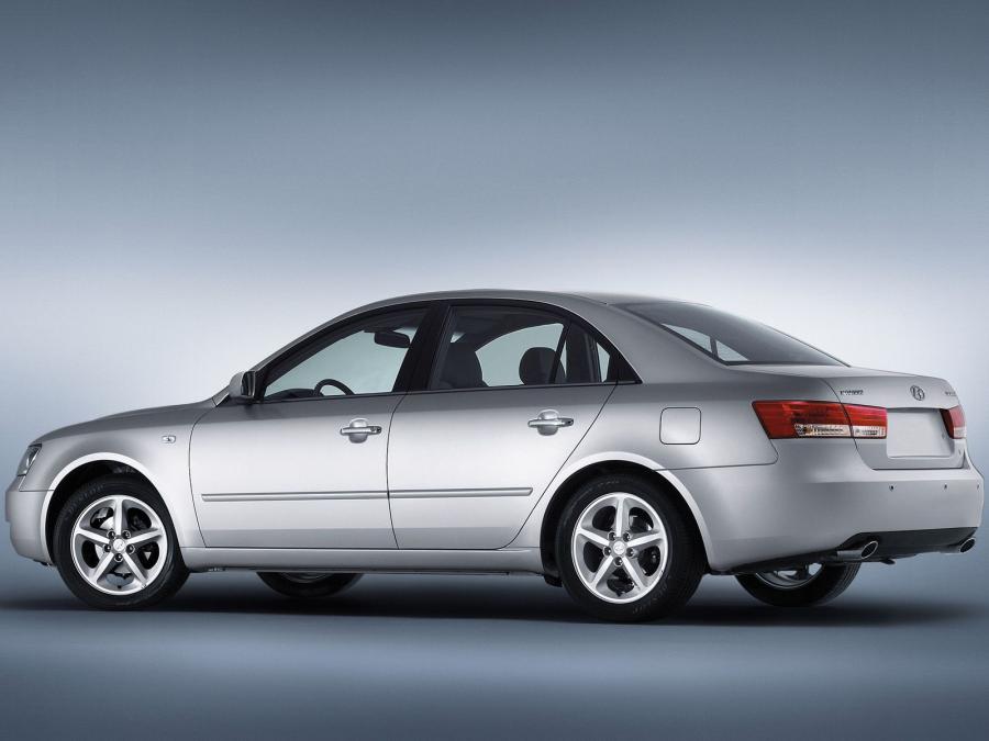  Hyundai Sonata 2004 года  (фото 53 из 58)